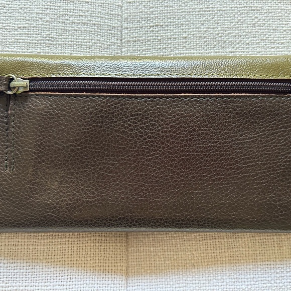 NEW VINTAGE CACHARAL PARIS LEATHER TWO TONE WALLET - Picture 3 of 4